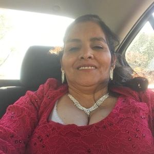 Meet your Posher, Linda